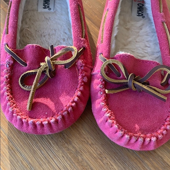 Minnetonka pink fur lined flats - Picture 6 of 6